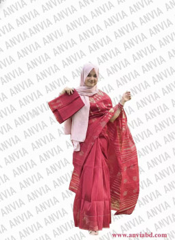 জামদানি শাড়ি